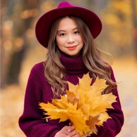 Meet your Posher, Joeralyn - Picture 1 of 2